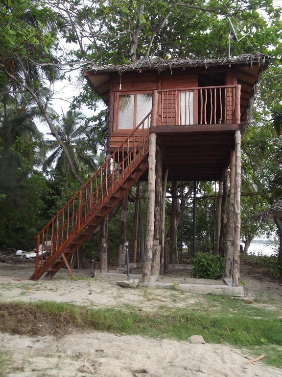 Lord Of The Forest Batticaloa Exterior photo