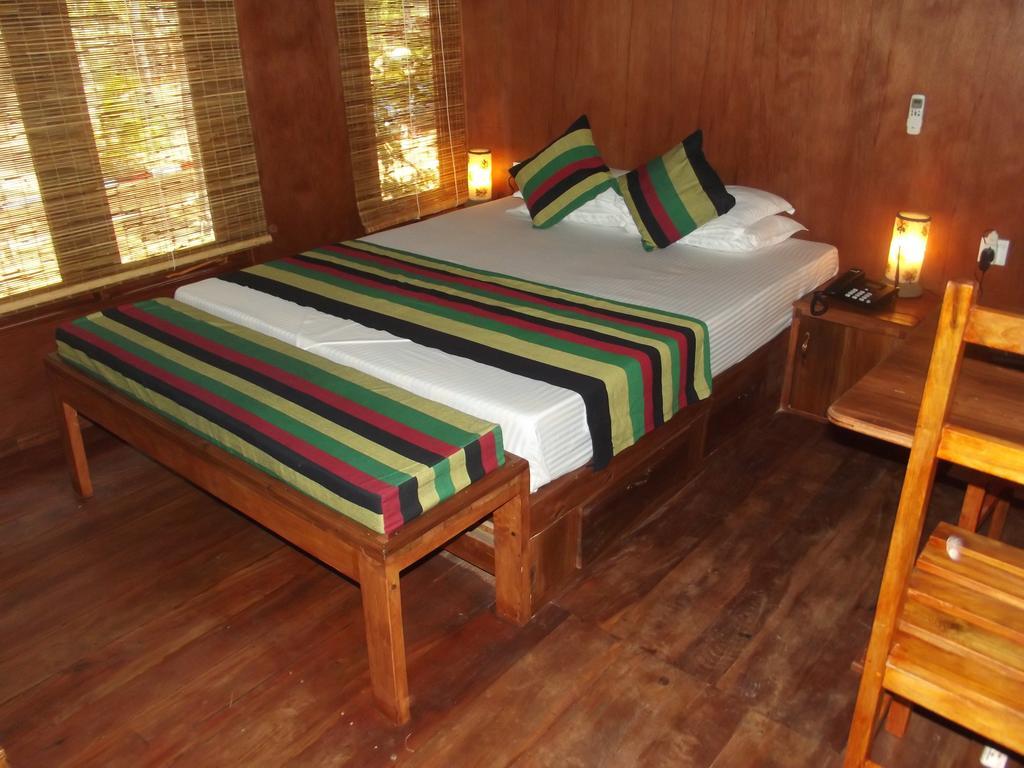 Lord Of The Forest Batticaloa Exterior photo