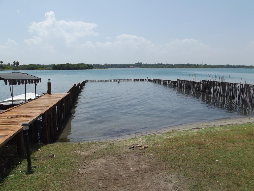 Lord Of The Forest Batticaloa Exterior photo